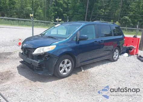 2011 Toyota Sienna Le V6 из США, поврежденный, VIN 5TDKK3DC9BS032339